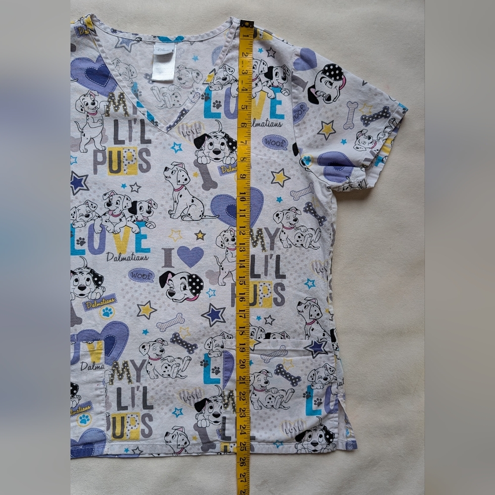 Disney 101 Dalmatians Scrub Top Cotton V-Neck Nurse Vet Uniform Size S - Picture 8 of 10